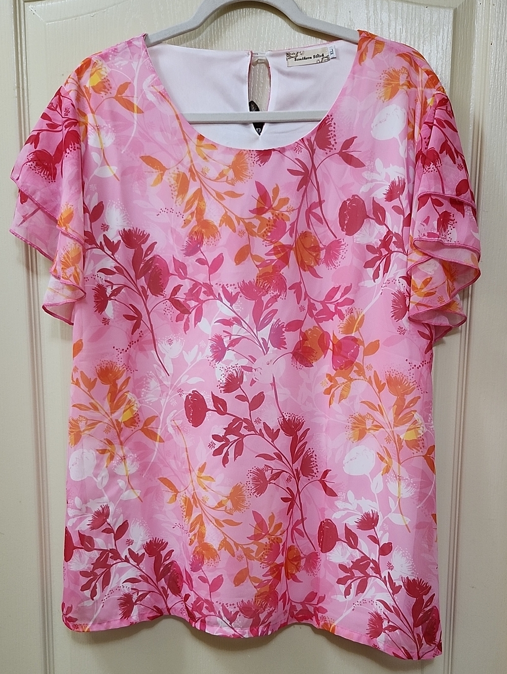 SOUTHERN STITCH FLORAL BLOUSE